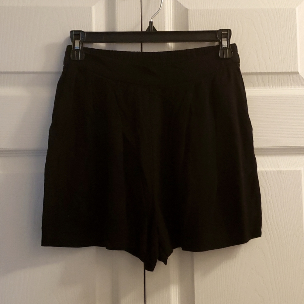 Black shorts, 100% viscose, brand H&M, size 6, perfect condition